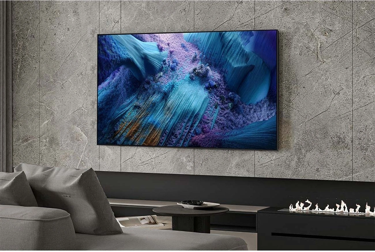 Телевизор QLED Samsung 65" QE65QN990FUXRU Series 9 черный графит/черный титан 8K Ultra HD 120Hz DVB-T2 DVB-C DVB-S2 USB WiFi Smart TV