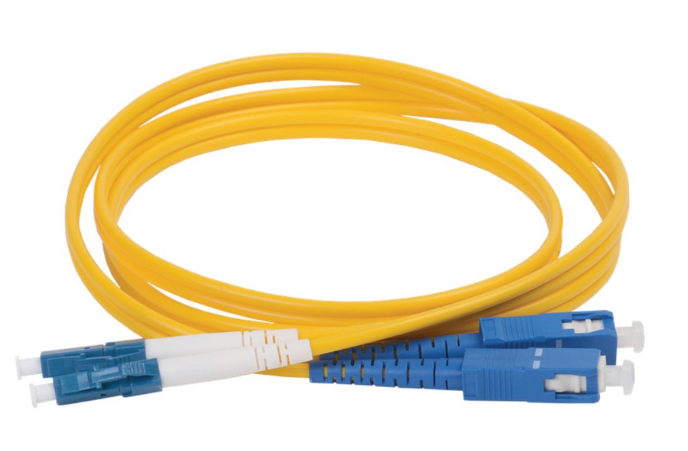 FPC09-LCU-SCU-C2L-5M Оптический (патч-корд), SM, 9/125 (OS2), LC/UPC-SC/UPC,(Duplex),5м, ITK
