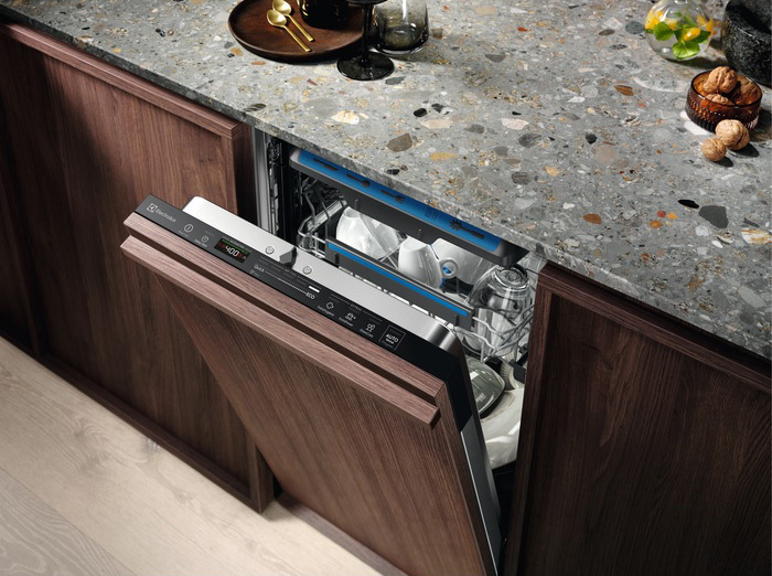 Посудомоечная машина встраив. Electrolux EEM63310L узкая инвертер