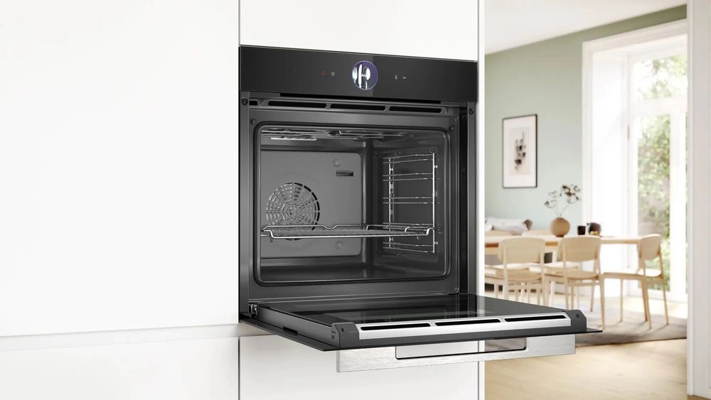 Духовой шкаф Электрический Bosch Serie 8 HBG7361B1 черный