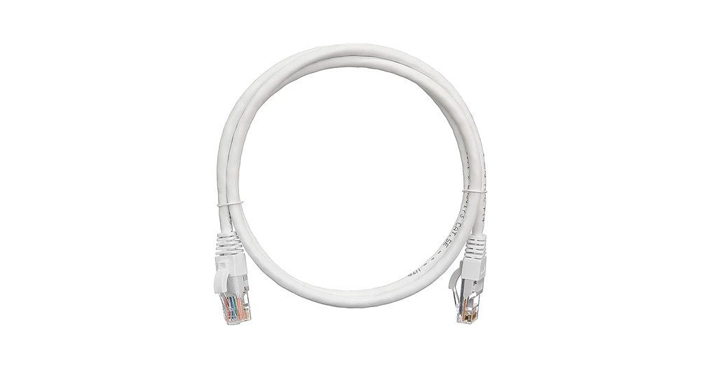 NMC-PC4UD55B-003-C-WT - Коммутационный шнур  U/UTP 4 пары, Кат.5е (Класс D), 100МГц, T568B, 2хRJ45/8P8C, с защитой защелки, многожильный, BC (чистая медь), 24AWG (7х0,205мм), LSZH нг(А)-HFLTx, белый, 0,3 м