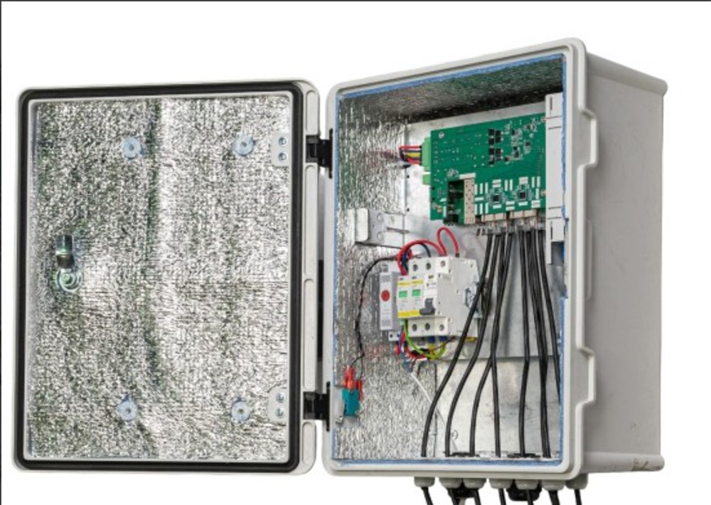 Mastermann MM4GPoE-2SFP - Коммутатор уличный. Порты PoE - 4 шт. по 30 Вт. Порты SFP - 2 шт. Оптический кросс. 2 источника питания. Грозозащита. Защитный автомат. Корпус из композитного материала, не подвержен коррозии. Габаритные размеры ШВГ 334*417*200 м