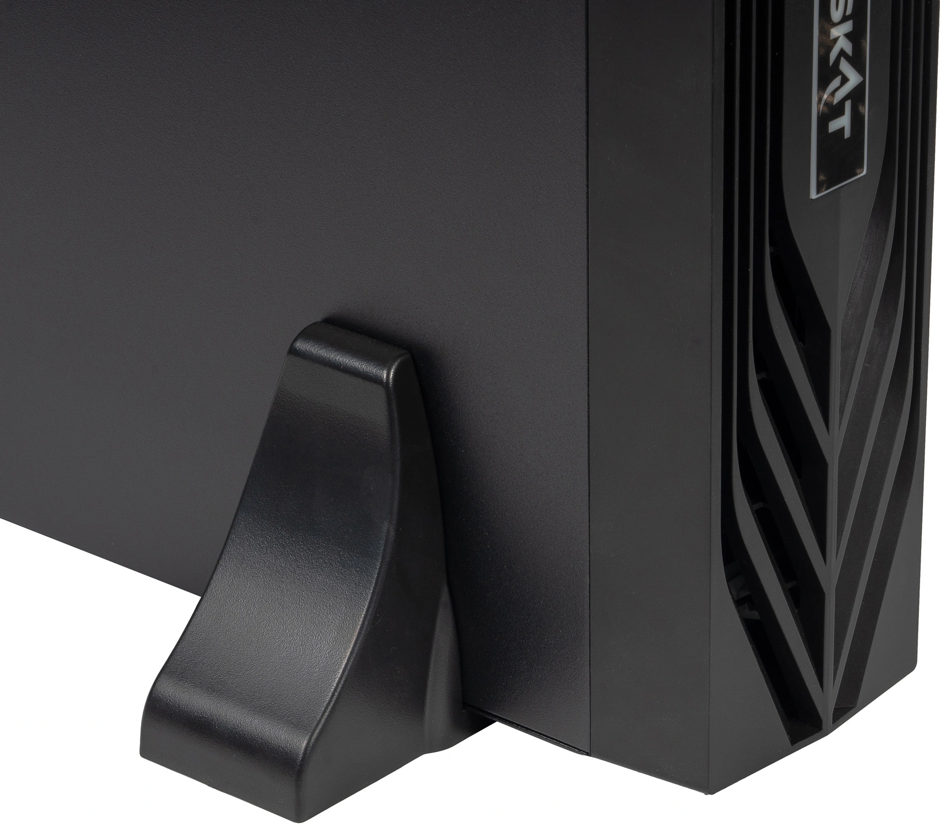 Источник бесперебойного питания Бастион 2000-Rack-ON-4X9-E P3 2000Вт 2000ВА черный