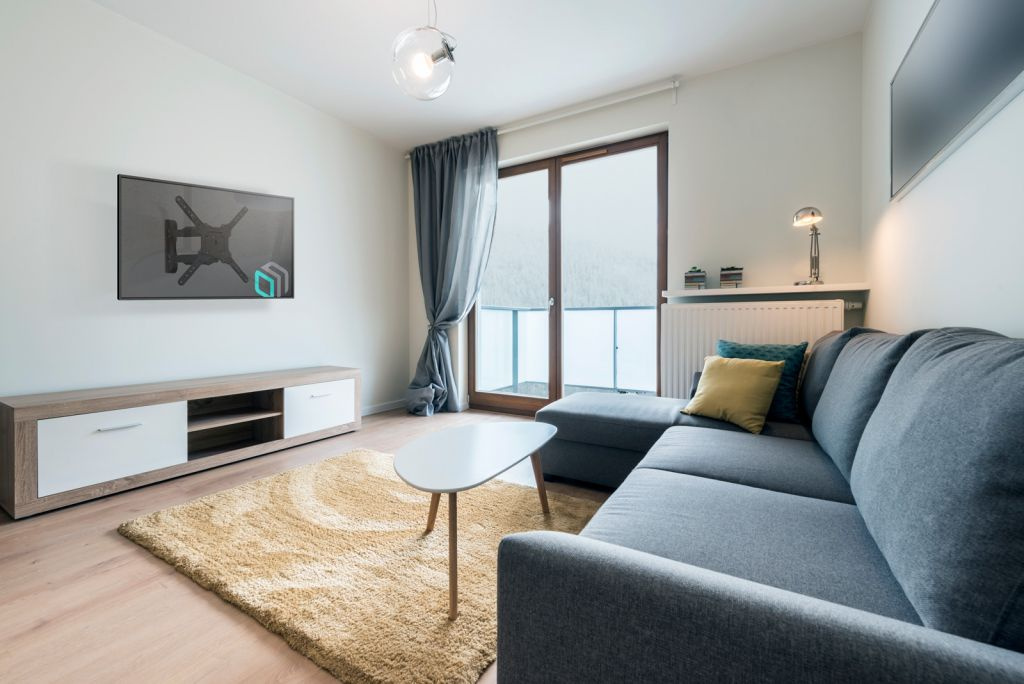 Кронштейн для телевизора Onkron NP40 черный 32"-65" макс.35кг настенный поворот и наклон