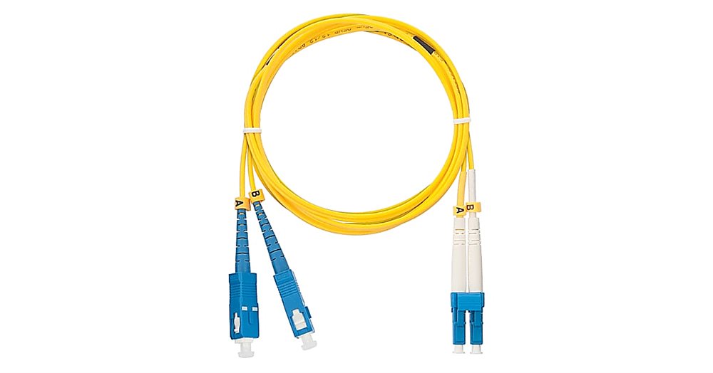 NMF-PC2S2C2-SCU-LCU-005 Шнур NIKOMAX волоконно-оптический, переходной, одномодовый 9/125мкм, стандарта OS2, SC/UPC-LC/UPC, двойной, LSZH нг(A)-HFLTx, 2мм, желтый, 5м
