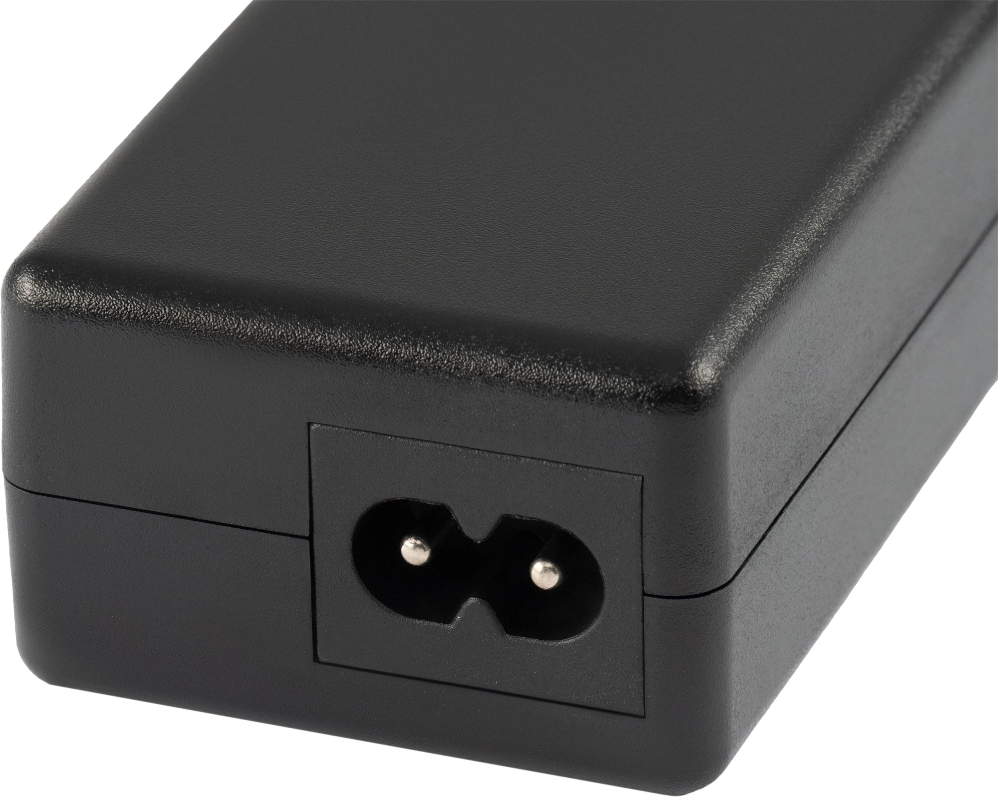 Блок питания Buro BU-A70 ручной 65W 18.5V-20V 11-коннект. 3.5A от бытовой электросети