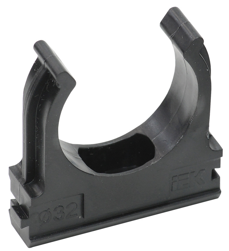 Держатель IEK CTA10D-CF32-K02-050 с защелкой 32мм полистирол черный