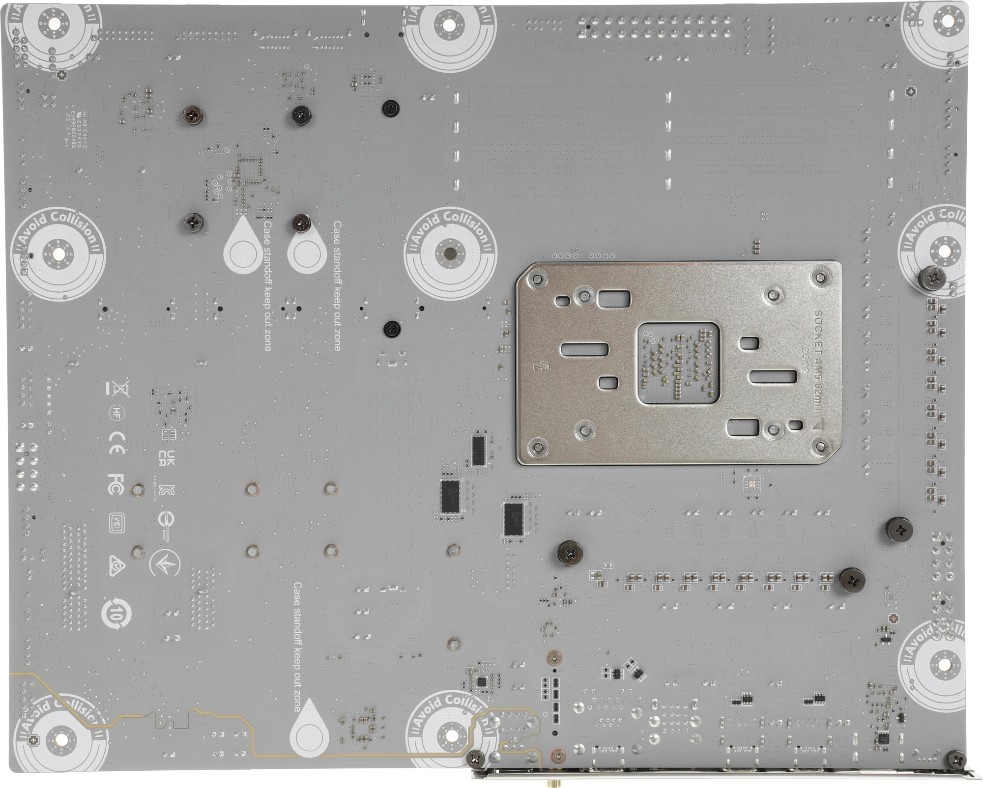 Материнская плата MSI MPG B850 EDGE TI WIFI Socket AM5 AMD B850 4xDDR5 ATX AC`97 8ch(7.1) 5Gigabit RAID+HDMI