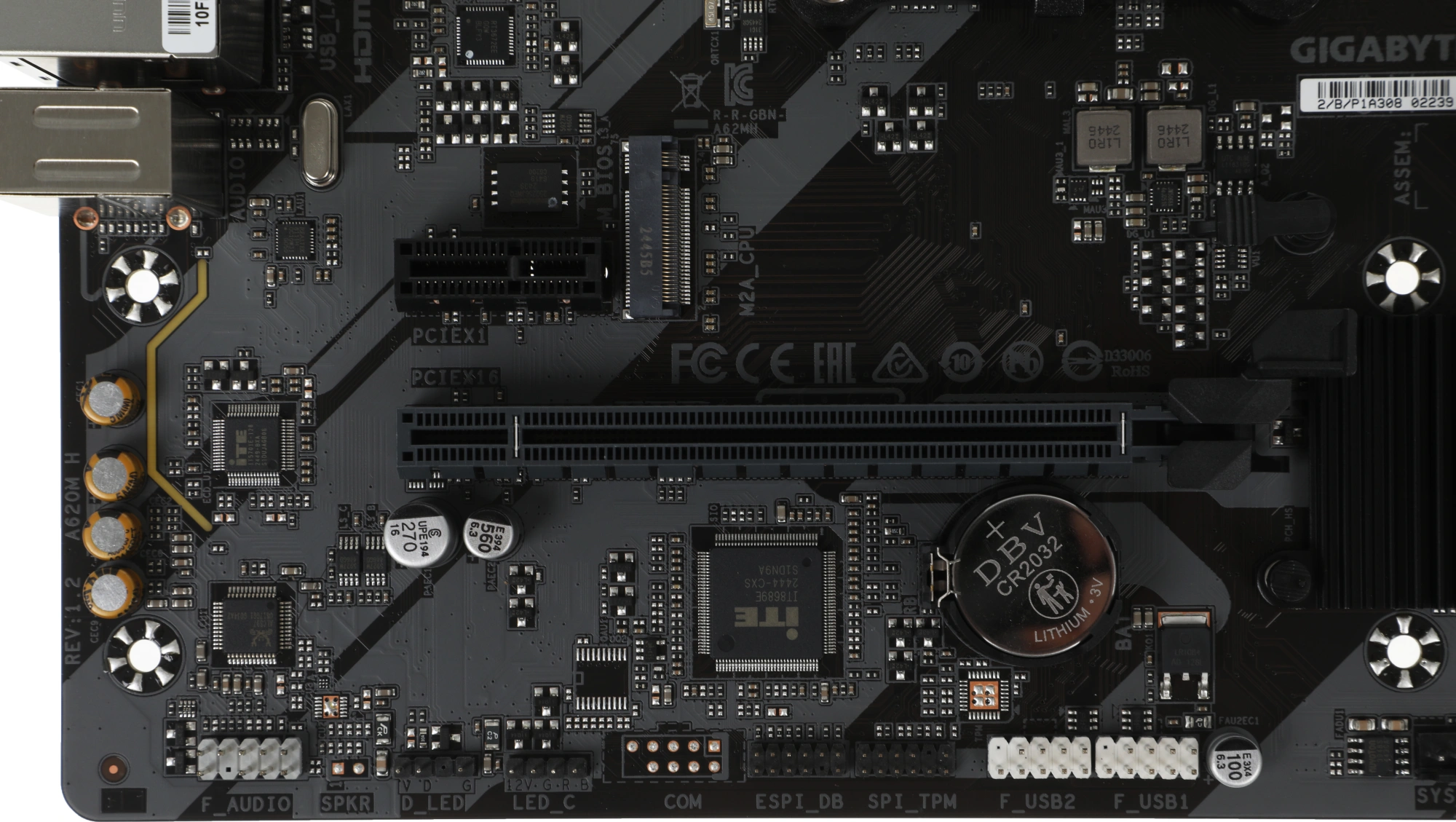 Материнская плата Gigabyte A620M H Socket AM5 AMD A620 2xDDR5 mATX AC`97 8ch(7.1) GbLAN RAID+HDMI+DP