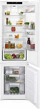 Холодильник Electrolux ENS6TE19S 2-хкамерн. белый